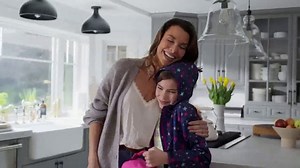 SKECHERS Kids Waterproof Sneakers TV Spot, 'Irresistible Puddles'