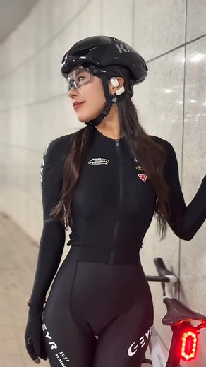 Cycling Babe Asia on Reels