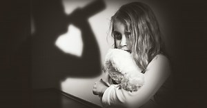 Syndrom DDA. Kim są Dorosłe Dzieci Alkoholików? Objawy i leczenie