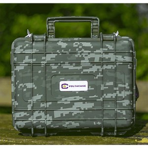 EXTERNAL WATERPROOF LITHIUM BATTERY WITH 12V20A CHARGER VOLTACASE LIFEPO4 12V105AH ÉTANCHE AVEC CHARGEUR 12V20A