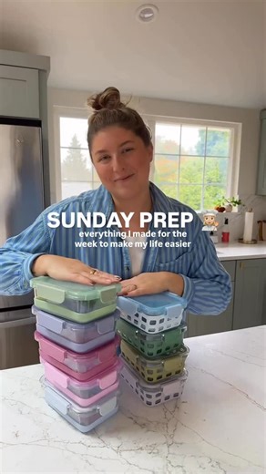 Ello Products on Instagram: "Nothing says Sunday Reset like a fridge that’s fully stacked with the cutest meal prep containers 😍💖⁠ ⁠ 🎥: @caileeeeats"