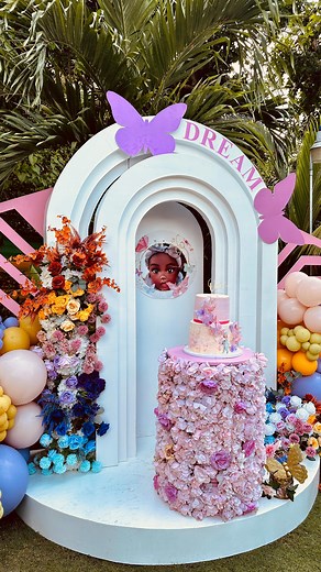 This party was so pretty don’t you agree ? #kidsparty #kidspartyplanner #kidspartydecor #kidspartystyling #kids #partyplanner #butterfly #butteeflytheme #butterflythemedparty #butterflyparty #theeventcollectivex | Party Blasters