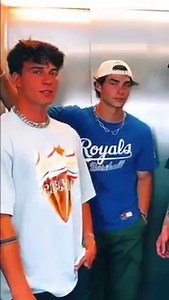 “On my way to a wiener dog costume party like.. But I think I’ll grab the next elevator!😝😅🙈” ~ Crusoe | Crusoe the Celebrity Dachshund