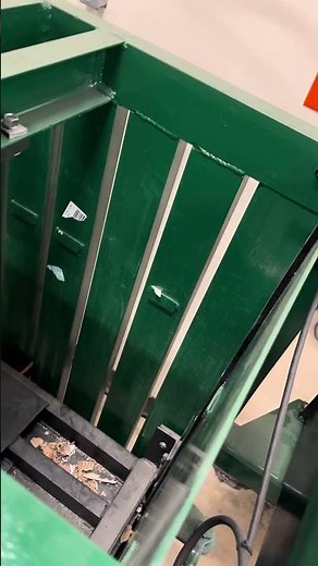 PTR Small Vertical Baler Operating BRT