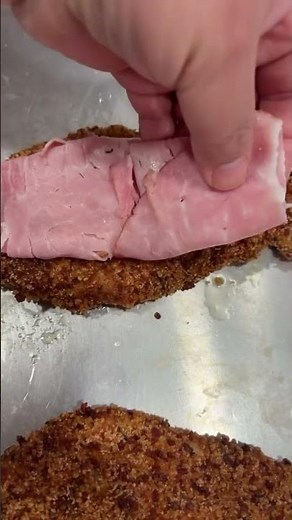 The Ultimate Deconstructed Chicken Cordon Bleu! 🤯🧀