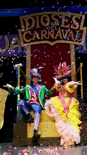 Ayto. de Gines 🇺🇦 Sevilla on Instagram: "🎭 ¡Gines se pone la máscara y el disfraz con el arranque oficial de su Carnaval 2026! 🥳 Con la Gran Gala Inaugural ayer dimos el pistoletazo de salida al Carnaval 2026, que ha comenzado con la Proclamación de los Ninfos: Inés Martín y Ángel Suárez. A modo de auténticos Dioses del Carnaval y como manda la tradición, los Ninfos 2026 recibieron las bandas de sus predecesores en el cargo, David Ostos y Mari Guerra. 🗣️ La noche continuó en el antiguo Egip