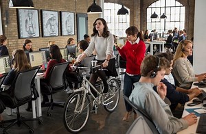 「マイ・インターン」で流れる曲は？挿入歌.com