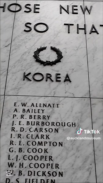 Auckland War Memorial Museum: A Tribute to Anzac Day