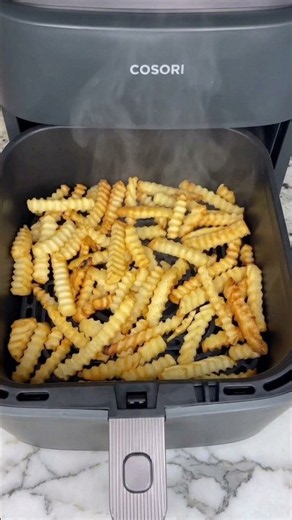 Cosori TurboBlaze Air Fryer Review 🔥 Is This 6-Qt Air Fryer Worth It?#shorts#amazon #kitchen#cooking