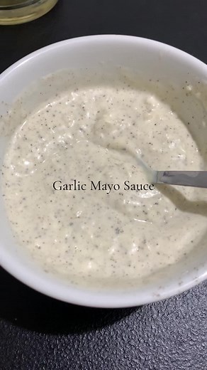 The Ultimate Garlic Mayo Sauce: Perfect for Dipping and Flavoring!