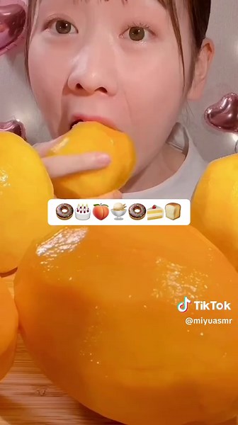 Delicious Mukbang with MIYU ASMR 🍩🎂🍑🍨🍩🍰🍞