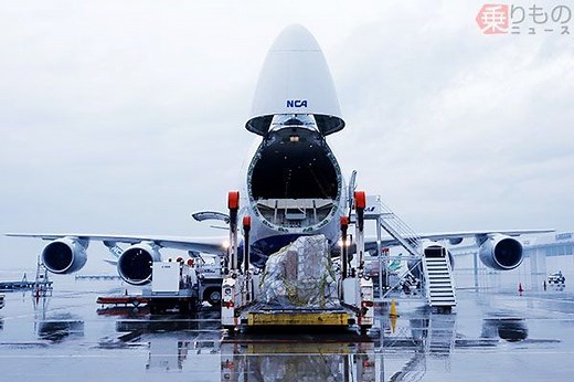 B747「ジャンボ」の「フレイター」とは？　広大なメインデッキ、3階にはベッド（画像27枚） | 乗りものニュース