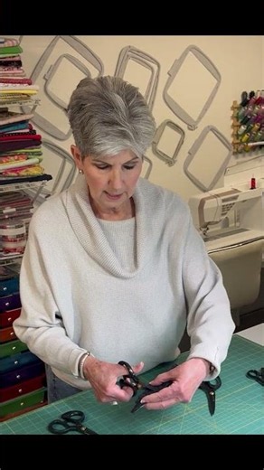 Guggenhein® Little Giant Sewing Scissors | Testimonial 1 | 9:16
