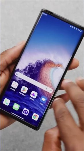 LG's Last Phone Was Actually Genius #technology #design