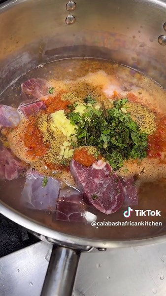 The best part about Calabash is home cooking from Senegal and Gambia. What’s your favorite dish here? Open 12pm - 8:30pm today! We also deliver with Door Dash, GrubHub, & UberEATS! #Vegas #LasVegas #VegasBaby #LasVegasLocal #VegasLocals #Africa #AfricanFood #JollofRice #Delicious #LasVegasFood