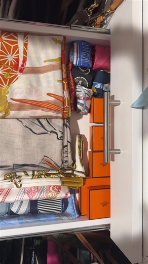 Any #Hermes #scarf collectors out there? What patterns do you recommend? @Katie ✨ @abigailgoodman