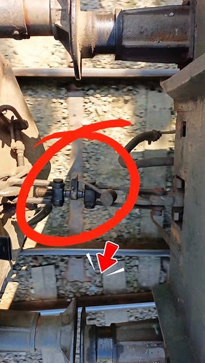 Railway coach coupling with buffer. #reels #railway #traincoupling #trainbuffer #foryoupageシ | Saidur Rahman