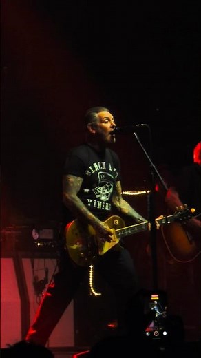Social Distortion - Reach for the Sky LIVE Clip - New Mexico (Oct 22, 2024)