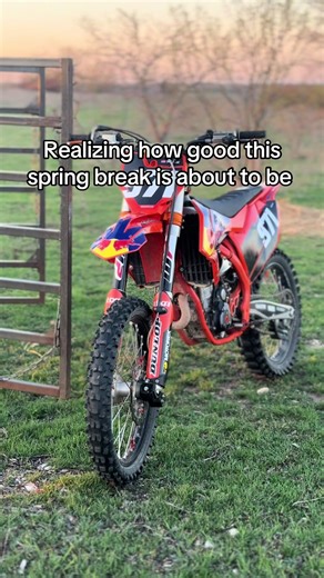 Realizing how good this spring break is about to be #foryoupage #moto #fishing#spring #springbreak @️ 𝐍𝐀𝐓𝐄_250𝐒𝐗𝐅