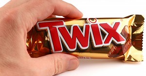 Twix : personne n'avait remarqué ce détail "caché" à double sens dans le logo