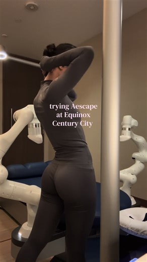 @Aescape at @Equinox loved being able to fully customize the pressure focus areas without needing to talk to anyone. this felt like a game changer for recovery. 10/10 recommend #eqxambassador