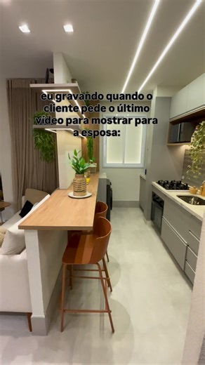 Gabriel Gomes on Instagram: "Vida de corretor: cantor, cinegrafista e negociador 😂🎶🏠 E pra quem está se perguntando de onde é esse apartamento 👀🏠 É um lançamento em Franco da Rocha ✨ ✅ 2 dormitórios ✅ Sala e cozinha ✅ Banheiro ✅ Varanda gourmet ✅ Área de lazer completa ✅ Condomínio completo 💰 Unidades a partir de R$ 290.000 🏡 Entra no Minha Casa, Minha Vida 💳 Entrada parcelada em até 60x 💵 Ato a partir de R$ 500 👨‍👩‍👧 Renda familiar a partir de R$ 5.000 📲 Entre em contato agora mesm