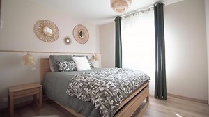 Modern Luxury Bedroom Interior Design Stock Footage Video (100% Royalty-free) 1072937615 | Shutterstock