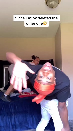 Haha here’s another one. We quick w/ it🤣 Hit @nickanthonyy new dance🔥 #fyp #foryou #viral #keepingbusy #tiktok #boloyouknow