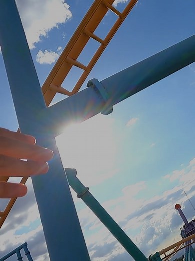 POV Insomnio en @¡KATAPLUM! una de mis atracciones favoritas del parque 🥹🎢🤩#mrcoasterfan #2026 #vekomarides