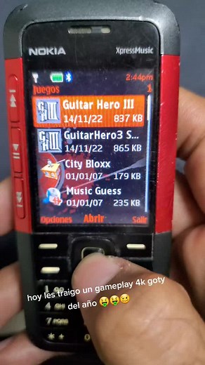 Quien más jugó esta joyita? #fypシ #fyp #guitarhero #java #memories #memoriesbringback