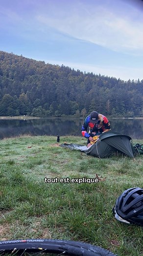 Pourquoi partir à l'autre bout du monde alors que l’Ile-de-France est une pépite à découvrir ? 🌍 • Un coffret de 100 randonnées pour (re)découvrir la face sauvage de l'Ile-de-France • 100% accessibles en moins de 2h de Paris en transports en commun - sans TGV • Parcours reconnus, de 3h à 3 jours, de débutant à expert Forêts, marais, falaises de craie, villages oubliés ou collines champenoises : en moins de deux heures de transport, vous voilà dépaysé. Commandez maintenant le coffret Recto Verso