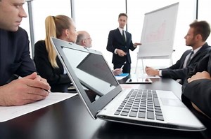 44K views · 91 reactions | Un MBA puede ser la diferencia entre un jefe y un gerente. ¿Estás pensando llevar una maestría en negocios? Descubre por qué un MBA es la maestría adecuada para liderar un equipo, administrar un negocio y manejar procesos. Pide más información acerca nuestro MBA aquí | USIL Escuela de Posgrado | Facebook