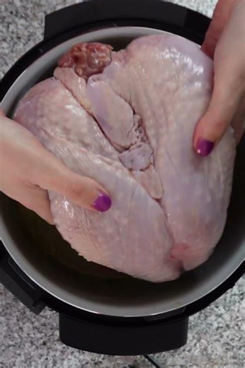 Ninja FOODI Pressure Cooker & Air Fryer XL Turkey Crown (turkey crown kitchen gadget series) #shorts