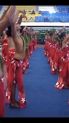 267K views · 7.5K reactions | In 2009, Mr Igelese asked Natasha Underwood and I to perform the solo piece for the USP Graduation with the USP Graduation Choir. I was so nervous, but we did it! I loved the lyrics to Fantasia’s “I Believe” so much — what an honour it was to celebrate the graduates of the University of the South Pacific this way. ✨ #IslandMusicVibes #MelanesianMagic #ThrowbackPerformance #USPGraduation #ViralMoments | Elena | Facebook