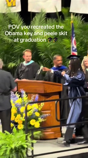 didn’t even realize they lined up black then white 😭✌️ #graduation #keyandpeele #fyp #screammovie #VozDosCriadores