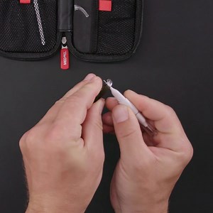 Another quick hack for all our SONNET and SONNET 2 users out there: When you’re changing the earhook of your audio processor and you’re pushing out the pin with the removal tool, try storing the earhook pin on the coil magnet. That way, you won’t lose the pin and it will be easier to pick it up again. | MED-EL