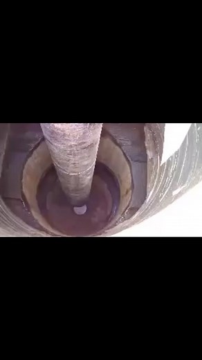 @mostafaallam #Blowout_preventer_BOP_Shear_Test #oilandgasindustry #bop #oilandgasoperations #oilandgasequipment All rights are reserved & belong to their respective owners | OilRegistry