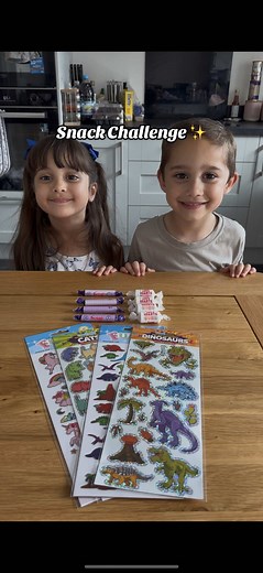 Snack Challenge: Twins Sync Their Answers!