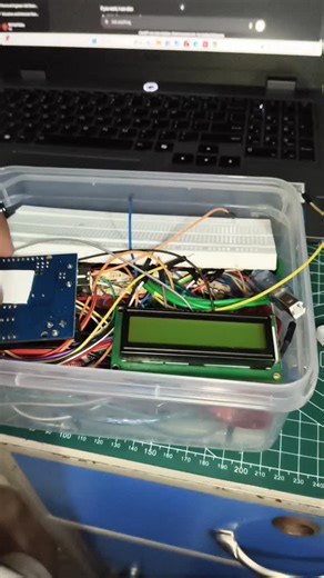 Arduino_Projects_04 on Instagram: "Print HELLO WORLD on LCD Display using Arduino Uno R3 #arduino #crystaldisplay #helloworld"