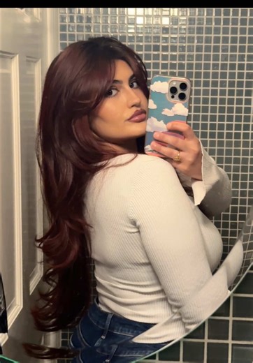 Understanding Pretty Privilege: A Dive into Dating Advice