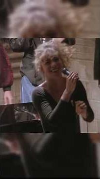 Mariah Carey rehearsing for SNL in 1990!