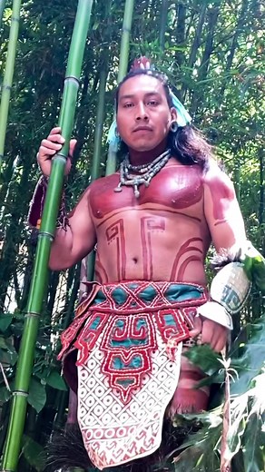 Chalchihuitl o chalchuite , piedra preciosa(jade) en nahuatl #aztec #nahuatl #quetzalcoatl #indigenous #nativeamerican #ancienthistory #precolumbian | El hijo de Quetzalcoatl