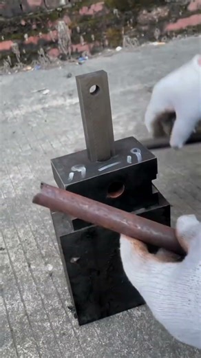 You've seen curved edge but have you ever seen a curved edge on a staircase handrail hammered