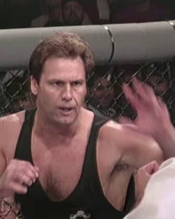 Dan Severn steamrolled his way to the Ultimate Ultimate crown back in 1995! #UFC30Years | UFC