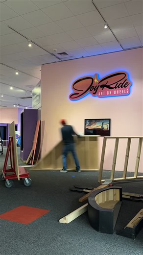 idea Museum on Instagram: "JoyRide deinstall day 1 🔨 So much progress was made by our exhibits team today! Stay to the end for a surprise 🚙🌟"