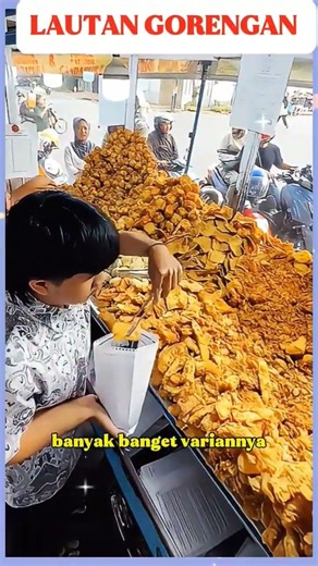 WOW Lautan Gorengan Surganya Para Pecinta Ngemil. #shorts