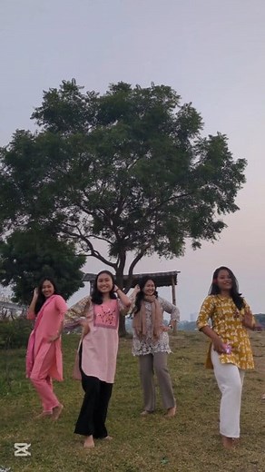 Hawa chalyo siriri aatai jiriri 😘 #reelstrending2025 | Anuching Marma