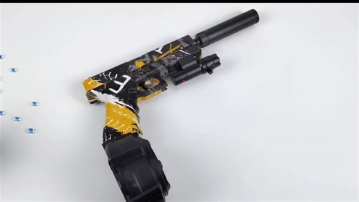 Watch Glock Gel Blaster with Drum Mag Electric Splatter Ball Gun on Amazon Live