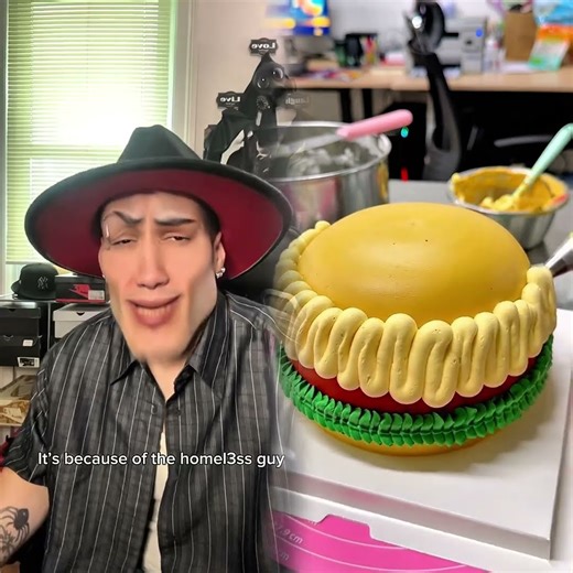 Homel3ss guy chose the way day to visit💀🤣#funnyvideos #comedy #funnyskits