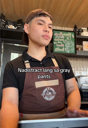 Bakit Mahilig ang mga Tao sa Naka Gray Pants?